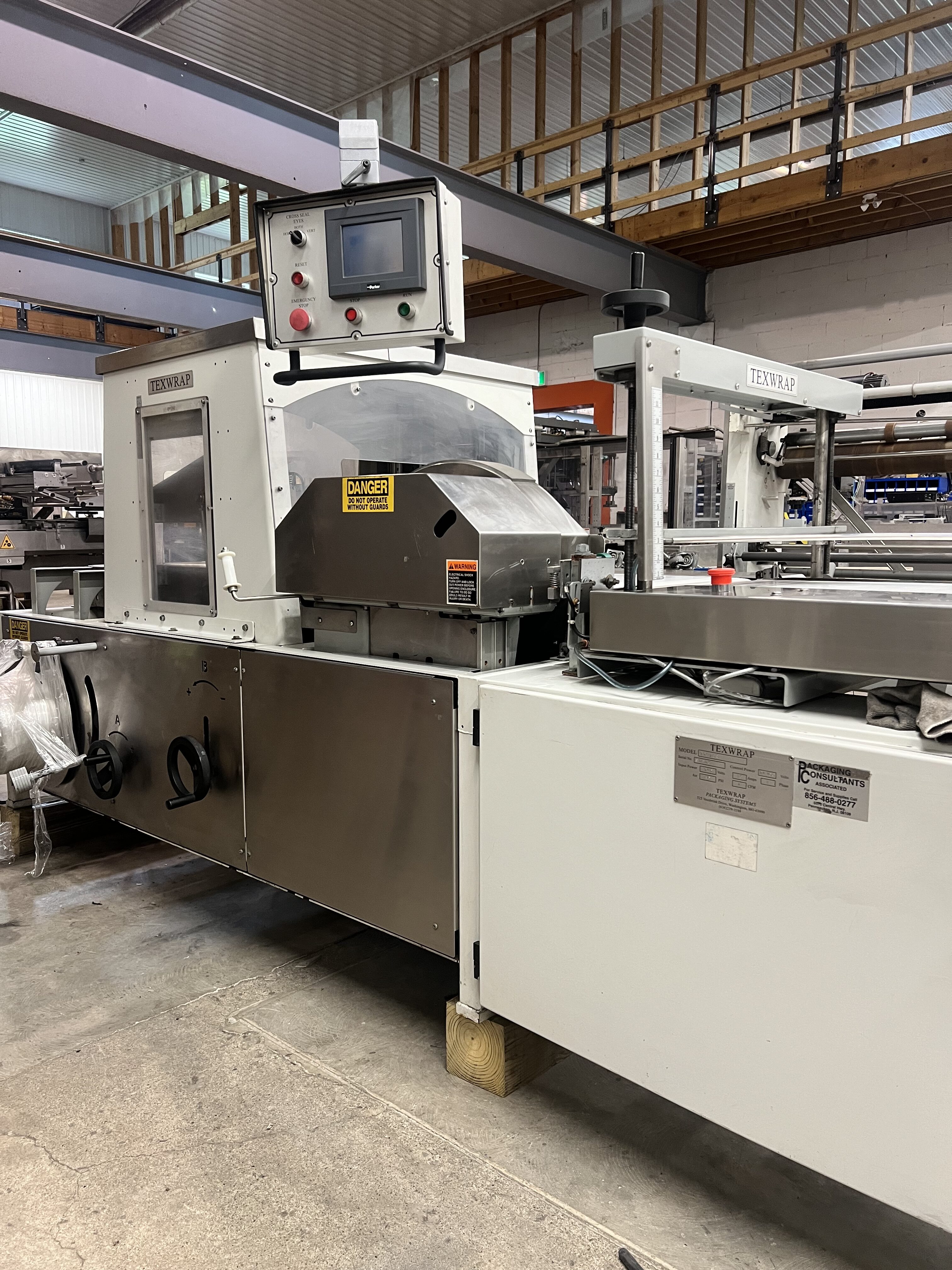 Texwrap 2202 SS Continuous Motion Side Seal Shrink Wrap System with Dual Chamber Tunnel - Image 15
