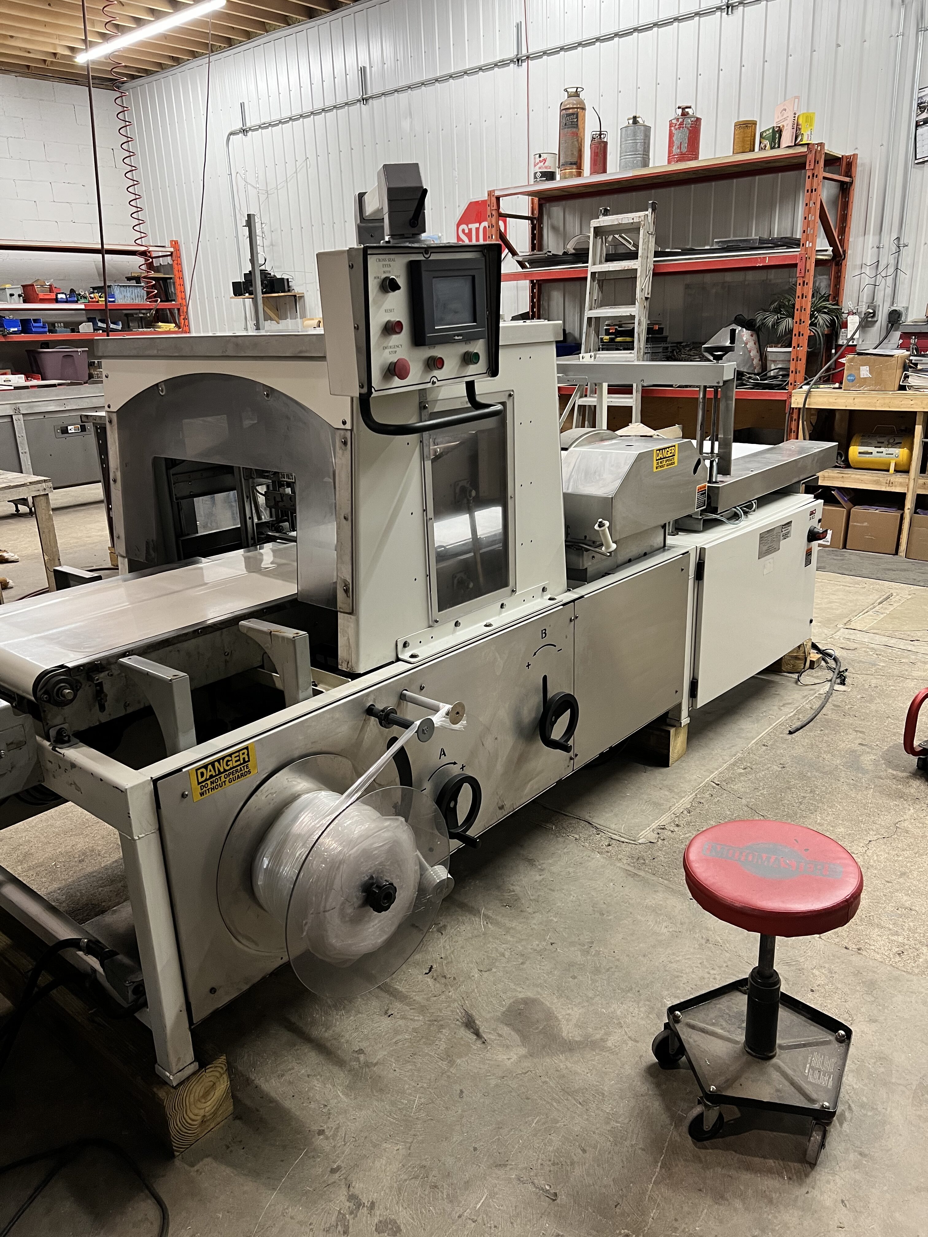 Texwrap 2202 SS Continuous Motion Side Seal Shrink Wrap System with Dual Chamber Tunnel - Image 12